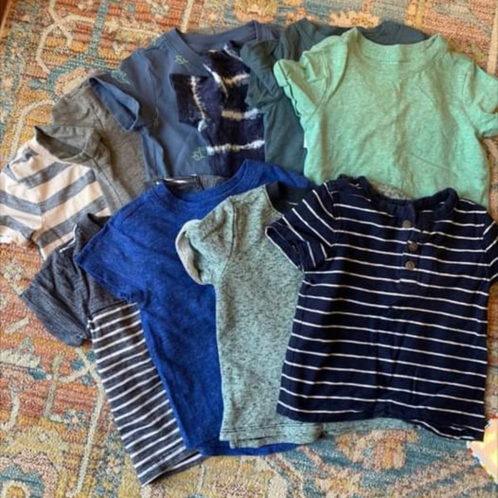 Lot of 10 toddler boy T-shirt’s
